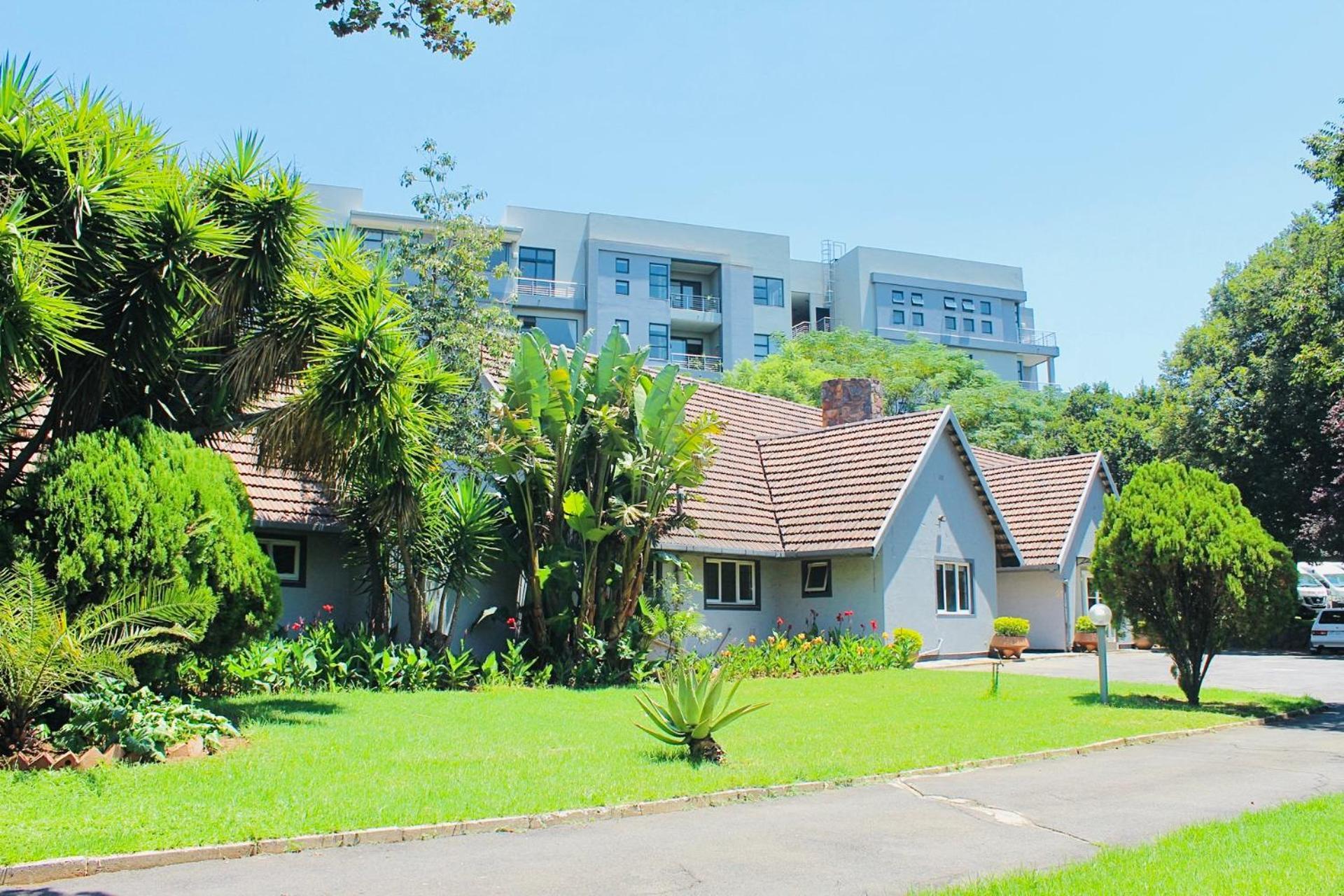 Remarkable 1-Bed Apartment In Sandton Johannesburg Exterior photo